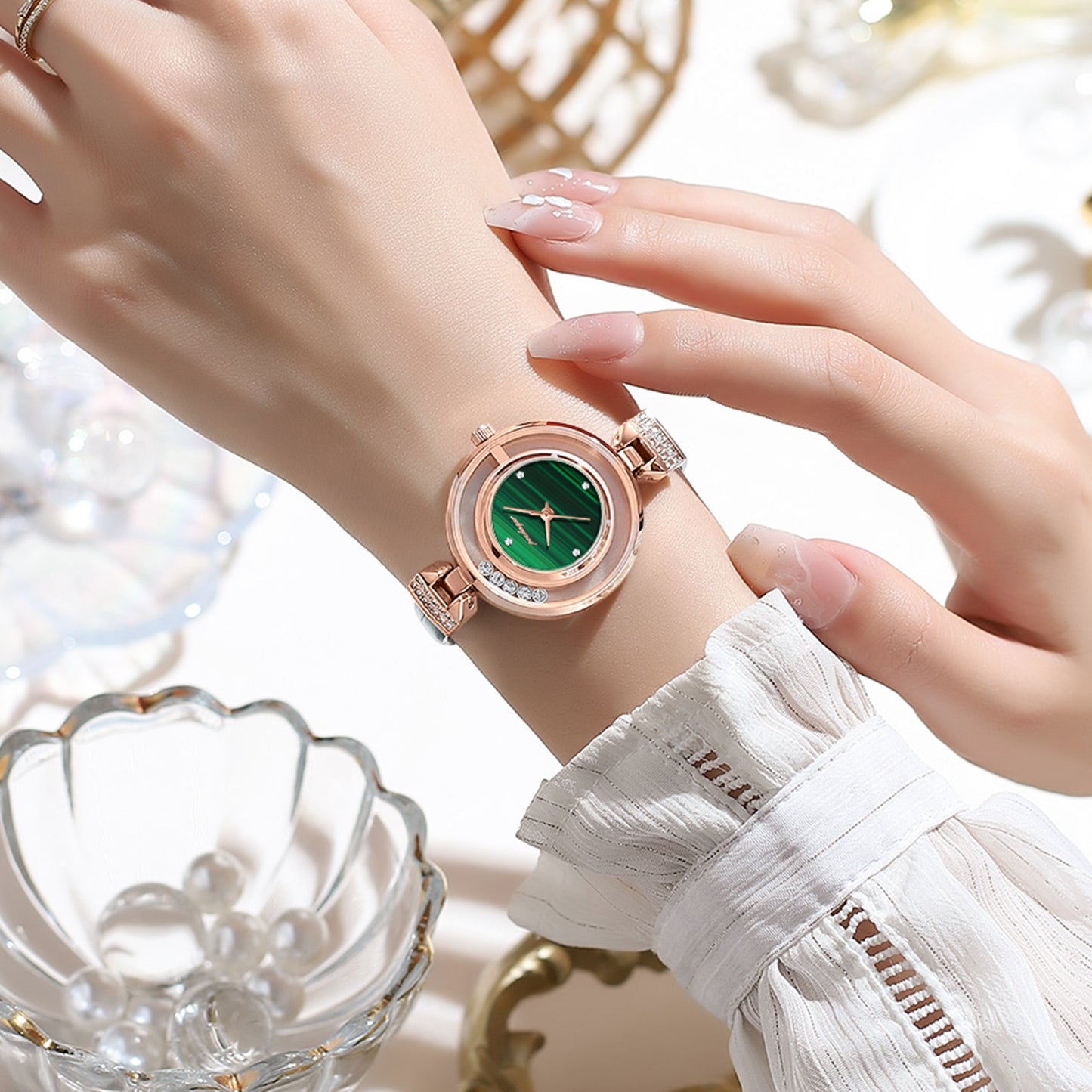 Montre de Luxe en Cuir et Diamants pour Femme, Verte, Étanche, de Haute Qualité, Design modern