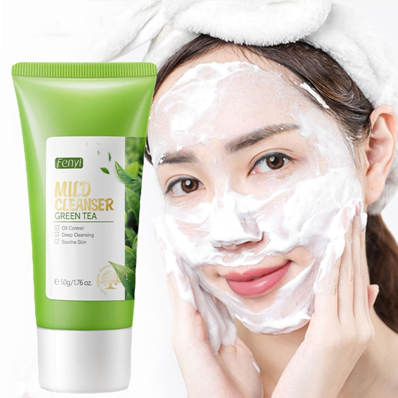 Kit de soins pour la peau au Thé Vert : Produit cosmétique coréen hydratant, exfoliant anti-acné et anti-âge pour une beauté du visage éclatante