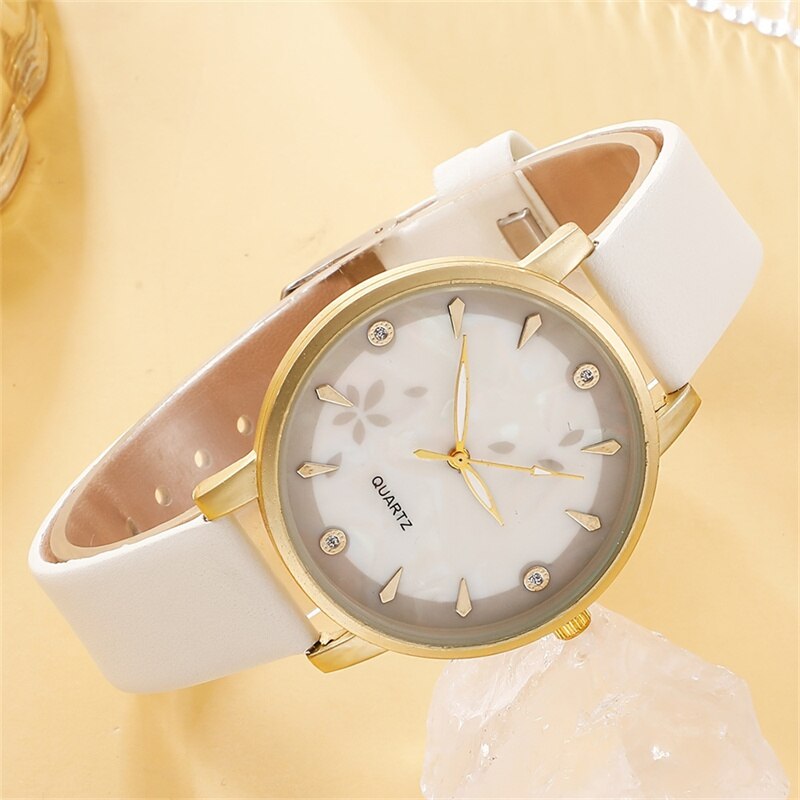 Montres à quartz de luxe pour femmes, montre-bracelet en cuir pour dames, robe de sport, cadran blanc, horloge