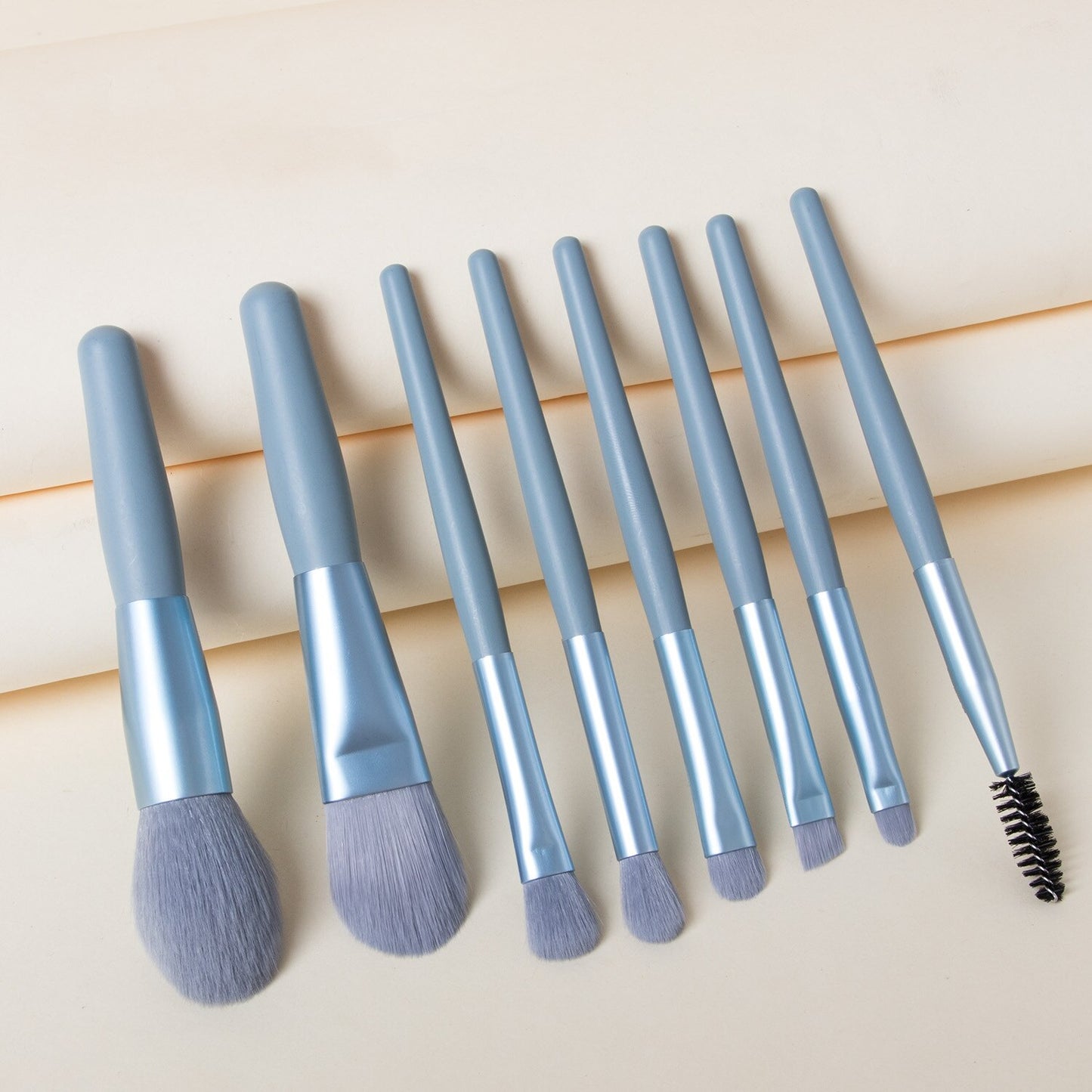 Ensemble de pinceaux de maquillage souples portables, mini pinceaux de maquillage de voyage, fard à barrage, fond de teint, poudre, cils, correcteur Jules, fard à joues, 8 pièces